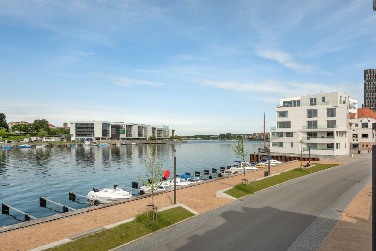 Luxury City Center Harbour Apartment 2 Bedroom Сённерборг Экстерьер фото